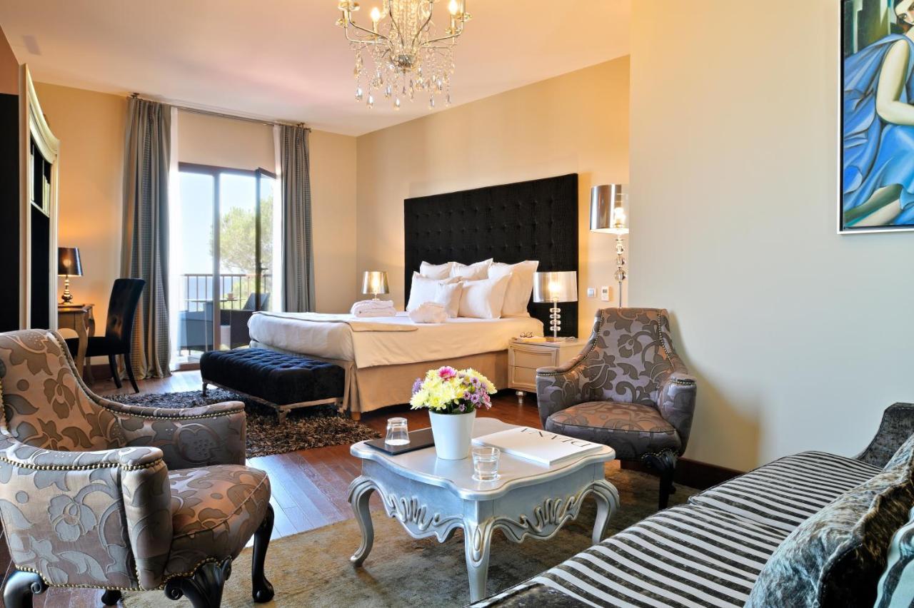 Hotel Demeure Loredana Сен-Флоран Екстериор снимка