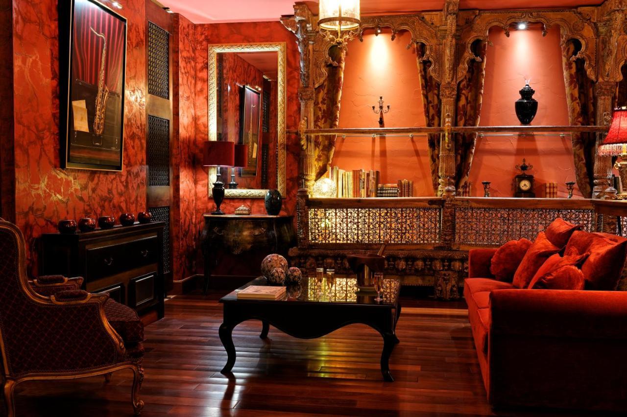 Hotel Demeure Loredana Сен-Флоран Екстериор снимка