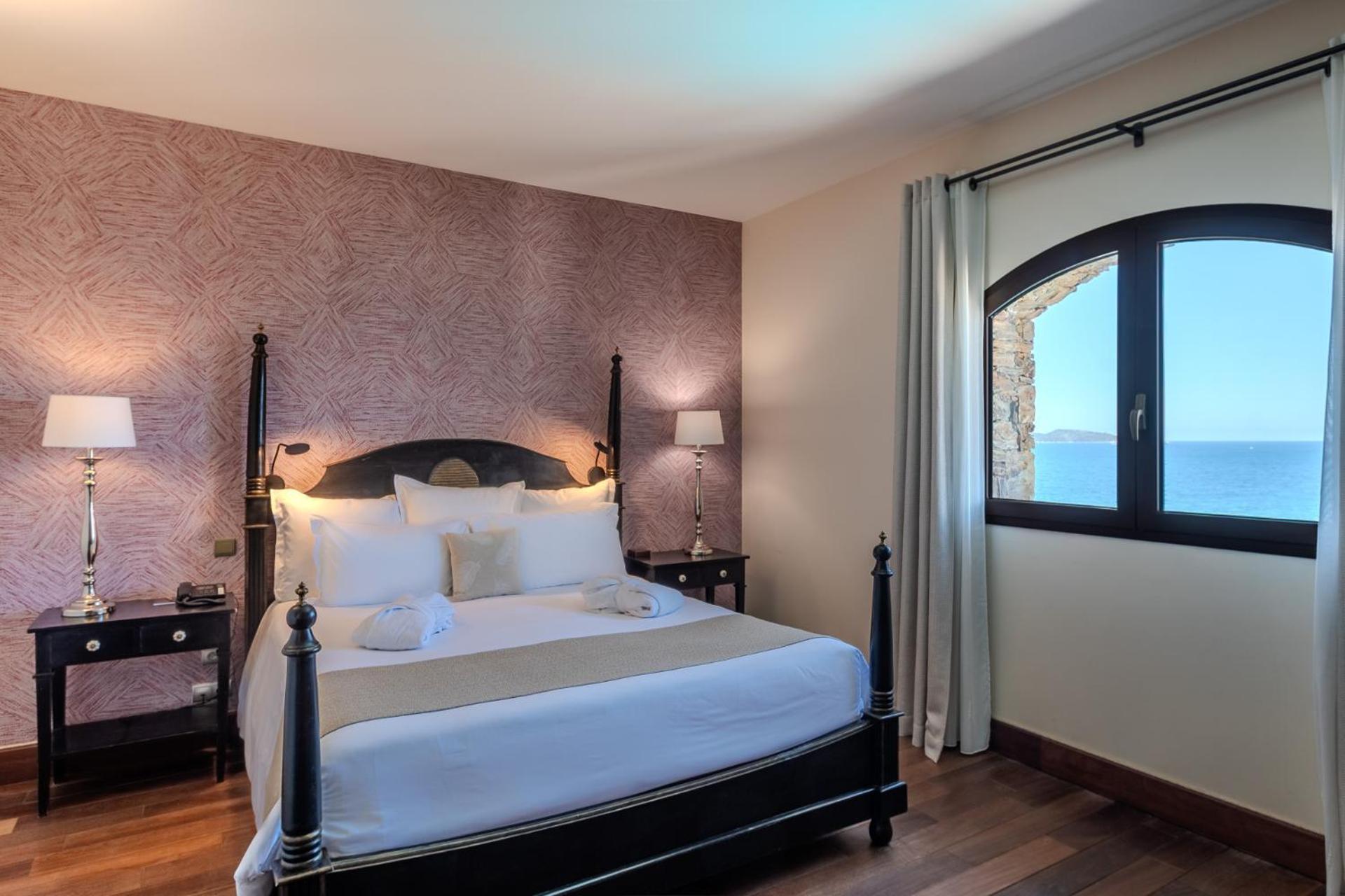 Hotel Demeure Loredana Сен-Флоран Екстериор снимка